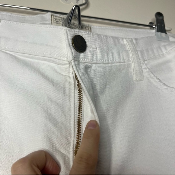 CURRENT/ELLIOT The Fling Distressed White Jeans in Sugar Destroy - Picture 6 of 12